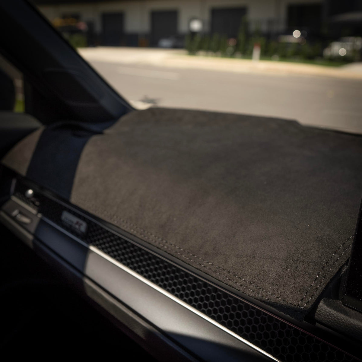 FL5 dash mat