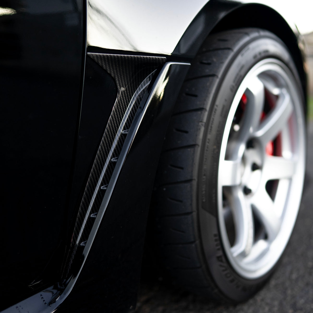 Honda Civic 11th Gen Carbon Fender Vent Trim